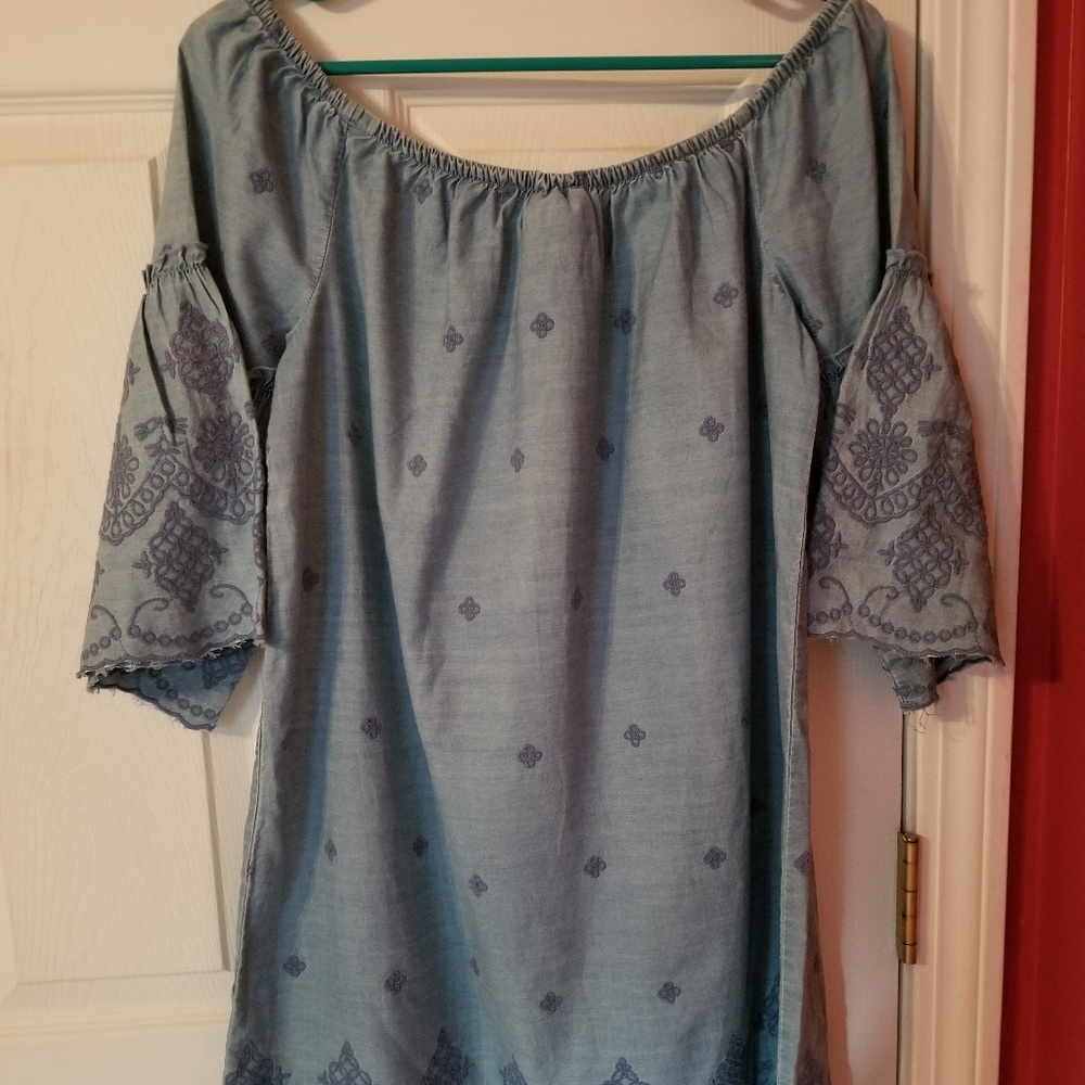Denim dress - Picture 1 of 3